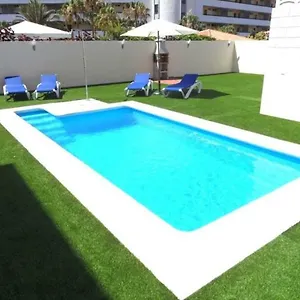 Villa Duplex C9 Con Piscina Privada, Callao Salvaje